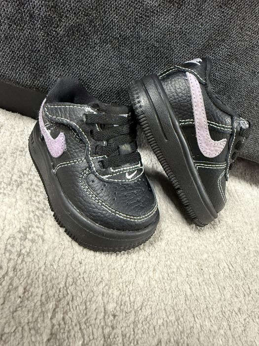 Vand adidasi , sandale fetita