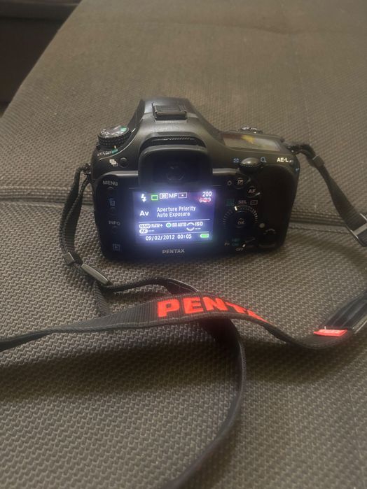 DSRL Nikon/Sony ieftin