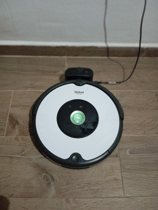 Aspirator robot Roomba