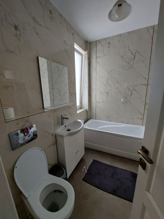 Caut coleg de apartament