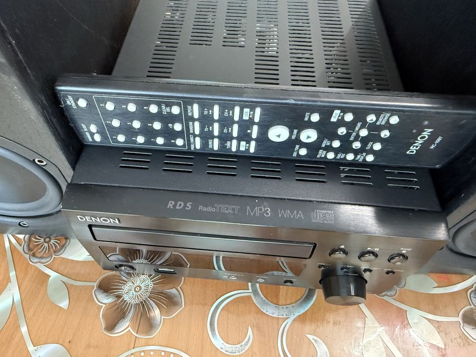 Denon RCD-M37  SC-M37