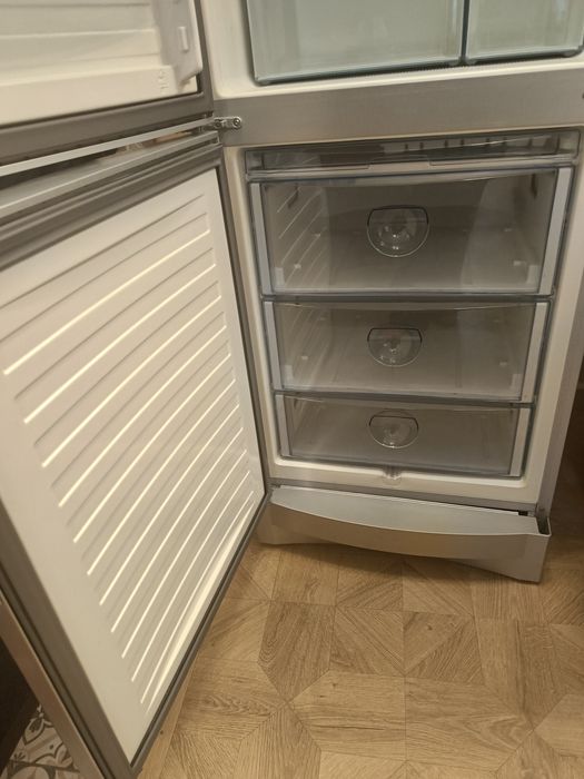 Холодильник с двумя компрессорами