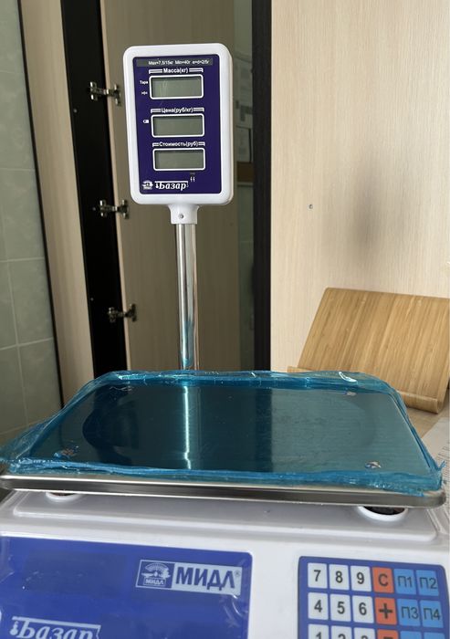 Весы торговые со стойкой