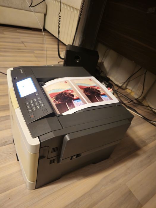 Лазерен Цветен Принтер Lexmark CS510de + Всички тонери