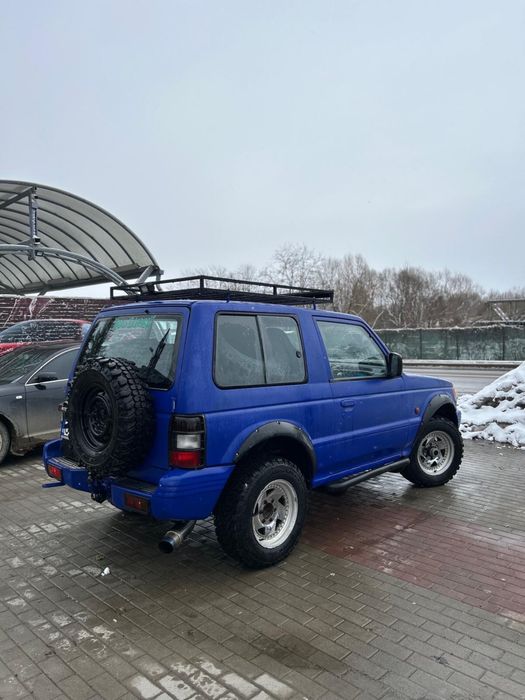 MITSUBISHI Pajero 1995 — imagine 2