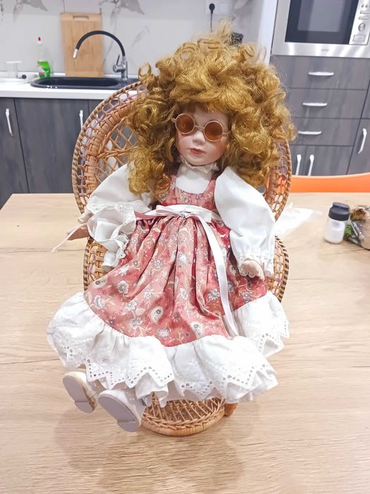 Винтидж кукла от соца