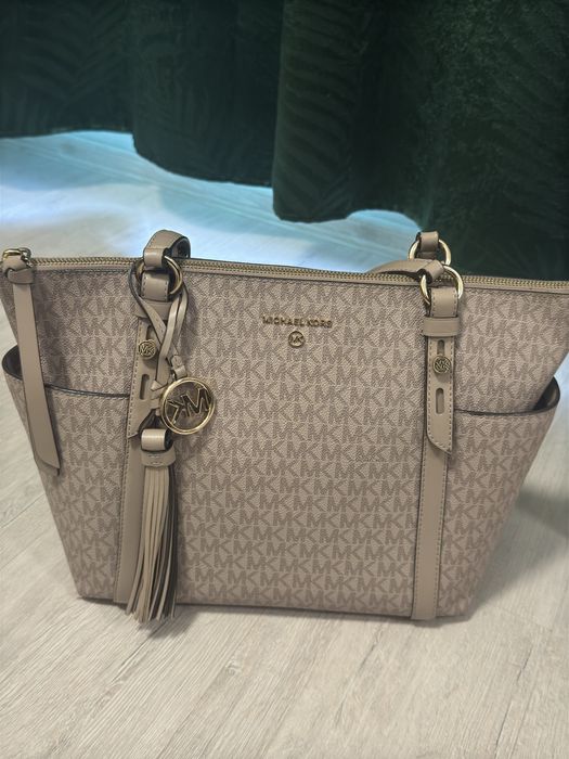 Michael Kors дамска чанта