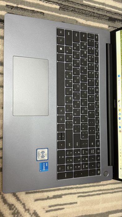 Huawei MateBook D 16