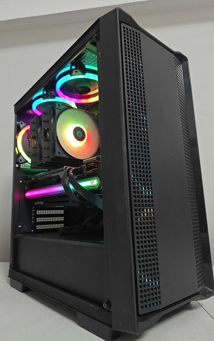 PC Gaming Ryzen 5 7600X RX 7800 XT 32GB DDR5
