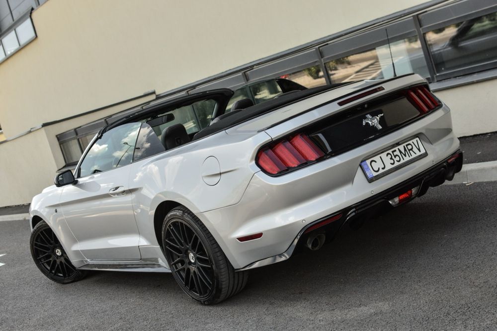 Vand ford mustang 3.7 cabriolet , SUA