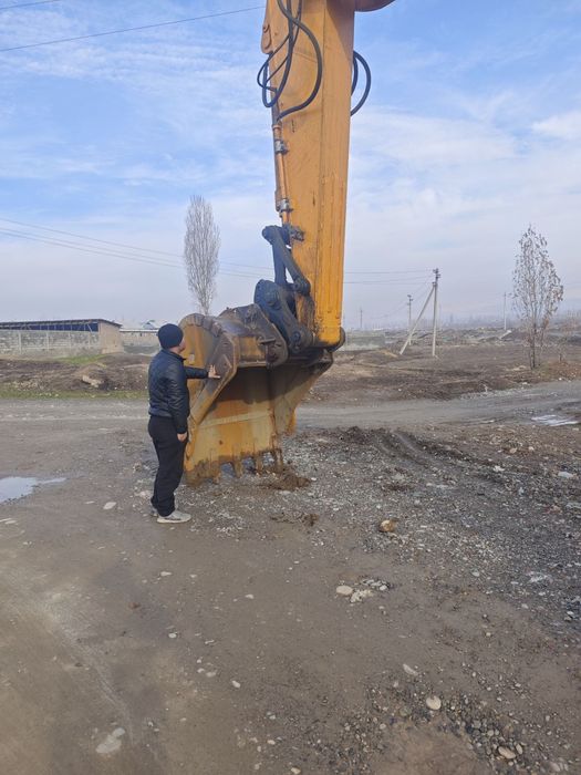 Hyundai 300LC sotiladi