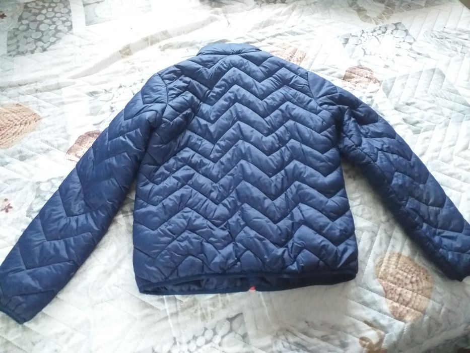 Детско капитолирано яке