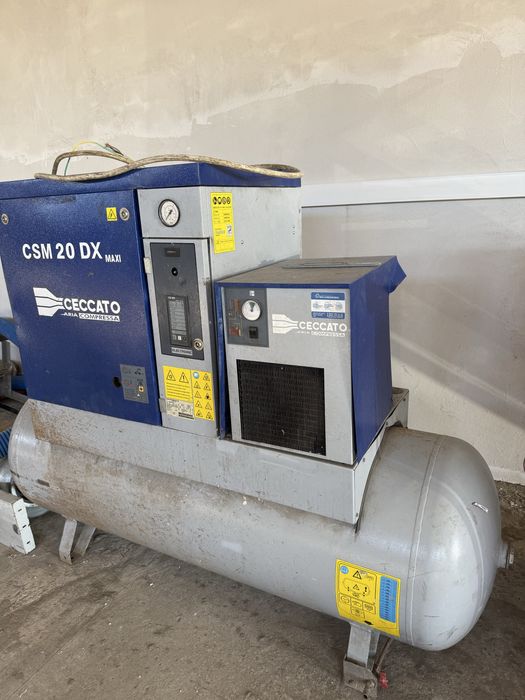 Продам винтовой компрессор