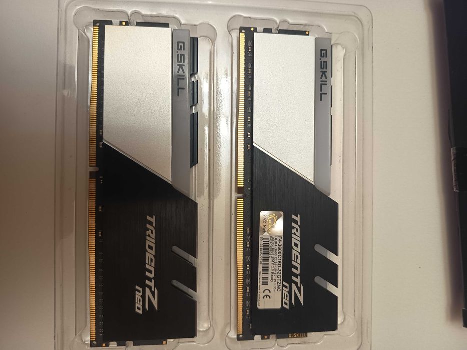 32GB (2x16GB) DDR4 G.Skill RAM Trident Z Neo RGB 3600 Mhz CL-16
