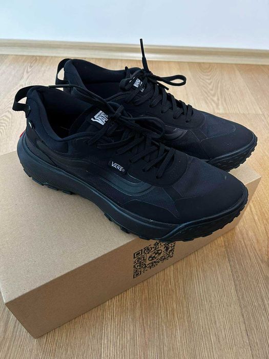 VANS маратонки-обувки 'MTE Crosspath' 42 номер