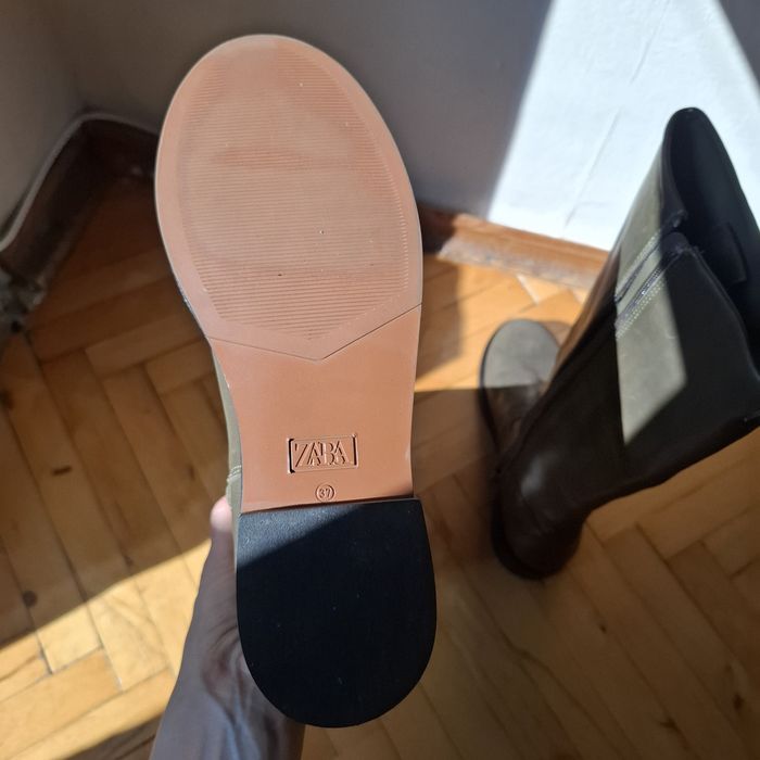 Zara ботуши от естествена кожа.