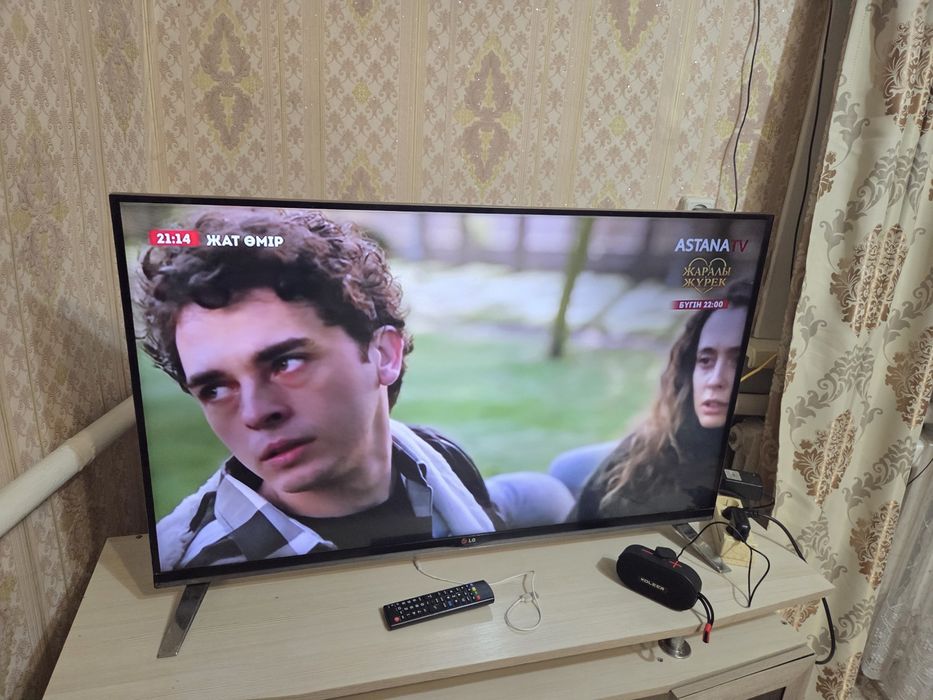 Продам телевизор LG smart tv