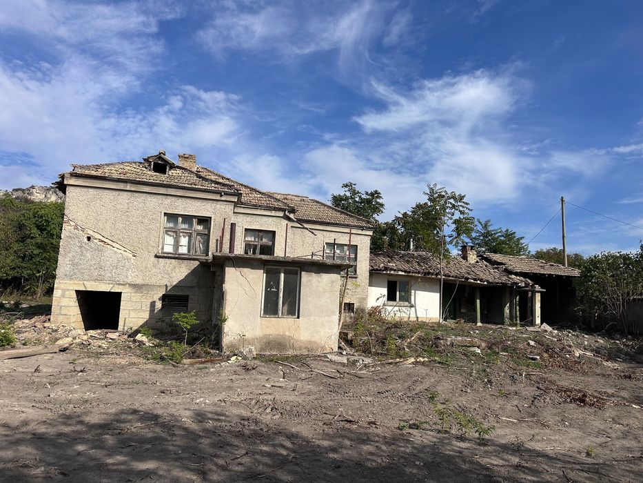 Продава се Парцел в с. Кюлевча, Област Шумен - 7297 кв.м за 23 €/кв.м - Снимка #17
