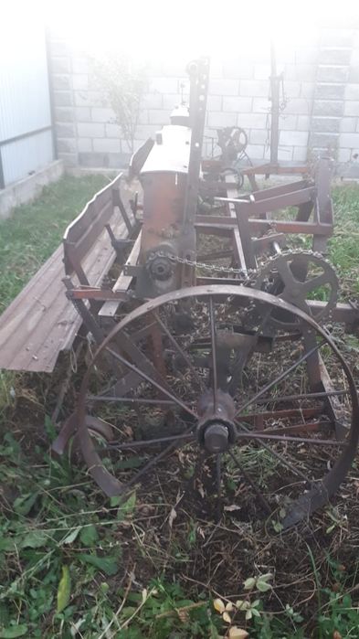 Продам овощную сеялку