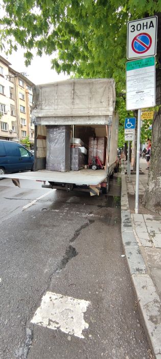 Превоз на тежки товари с камион с падащ борд – Без усилия!