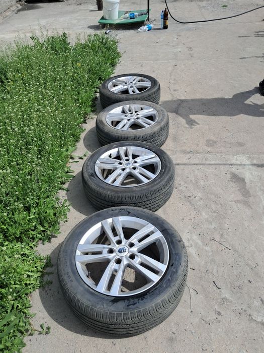 Продам диски с резиной