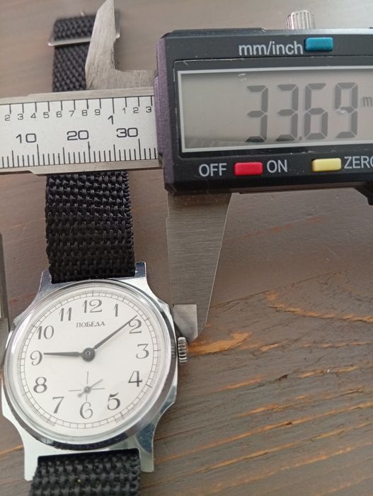 Руски ръчен механичен часовник ПОБЕДА