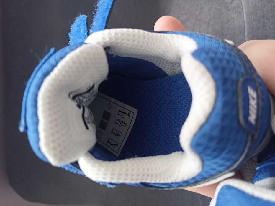 Nike 19,5 за момченце