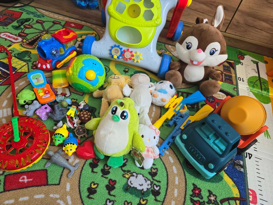 Продавам детски играчки