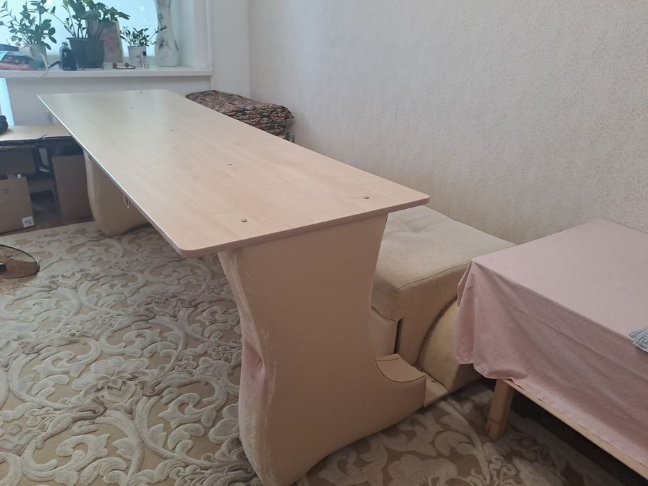 Продам диван в хорошем состоянии