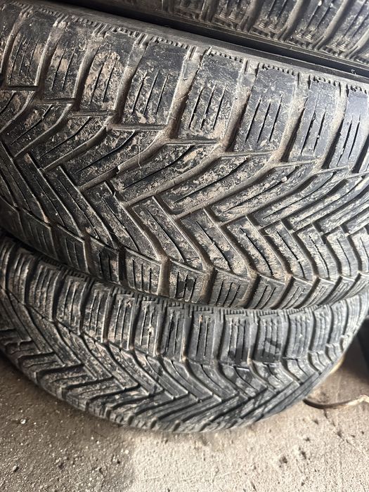 Гуми Michelin alpin 6 - 215/60/16