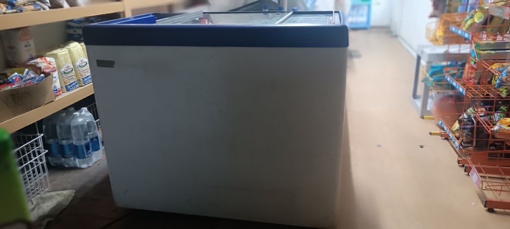 Продам Морозильник