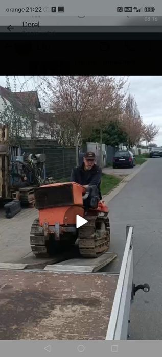 Vând tractoraș pe senile