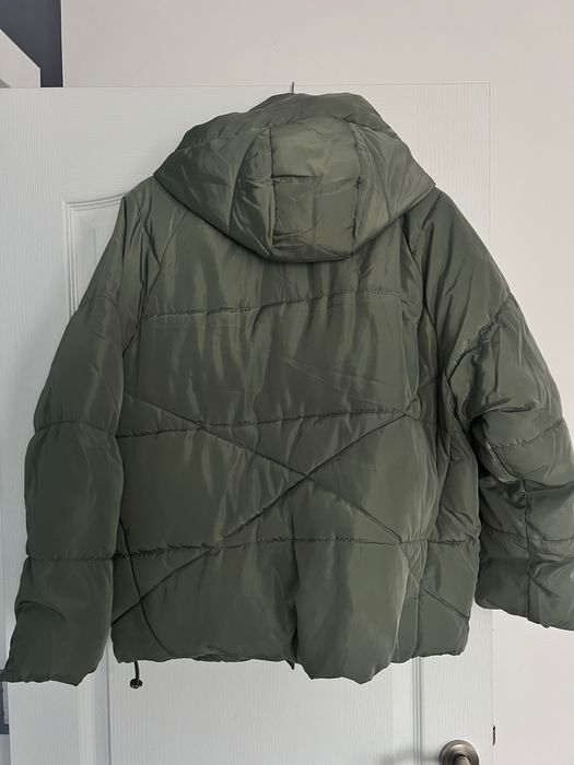 Ново дамско зимно яке