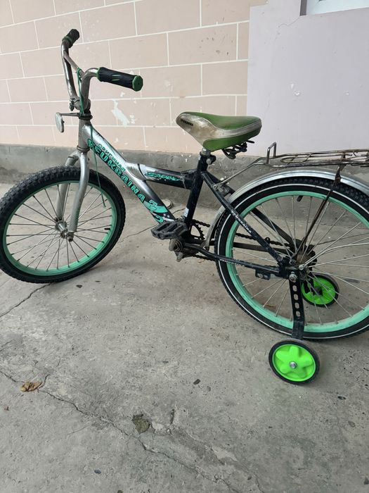 Velik 22 detiski holati alo