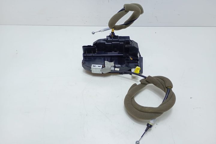 Broasca usa stanga fata Nissan Qashqai a 2-a generatie J11