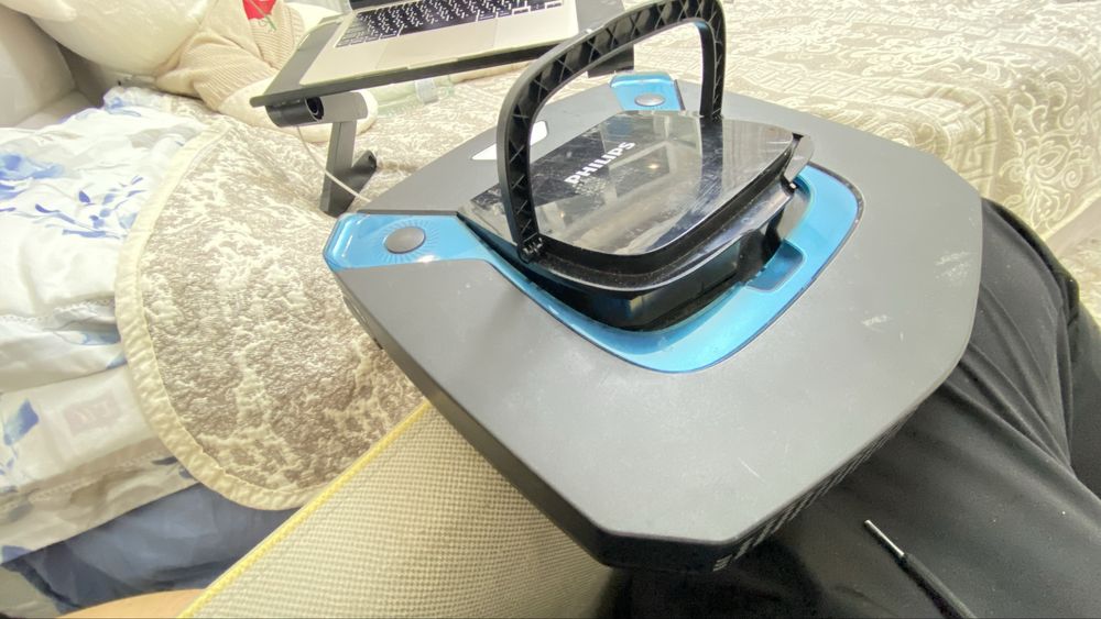 Робот-пылесос phillips