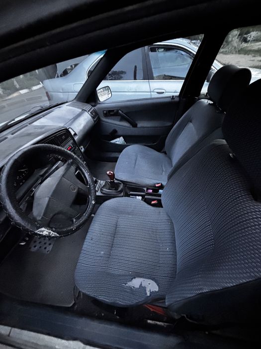 Продам Volkswagen Passat B3 универсал