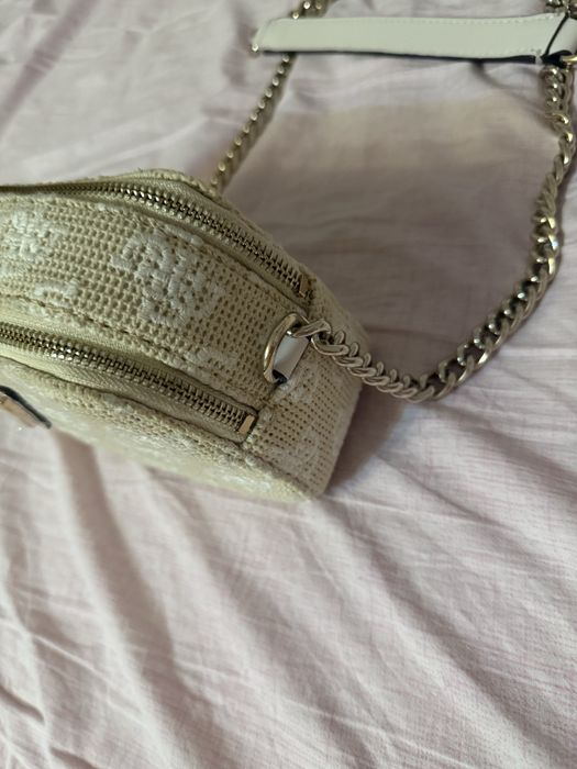 Оригинална GUESS чанта