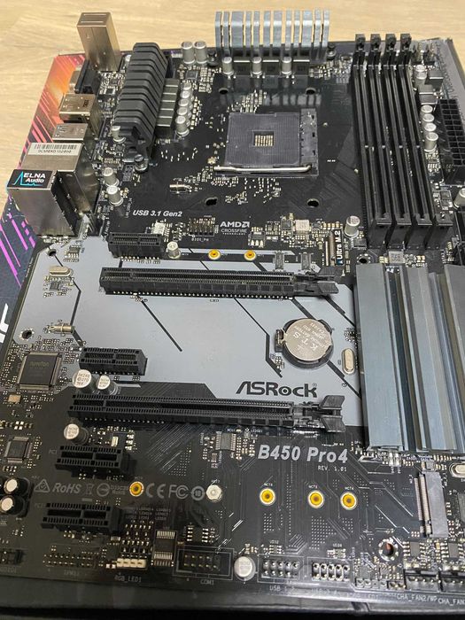 Placă de bază ASRock B450 Pro4 (Socket AM4) seriile 1000, 2000, 3000, 4000 și 5000