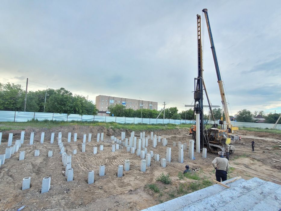 Забивка свай в г. Астана
