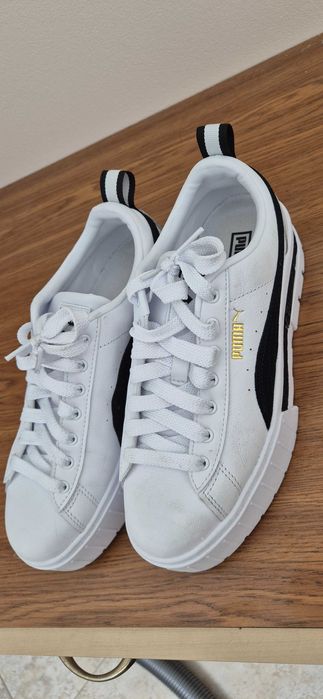 Дамски обувки Puma - Mayze , бели