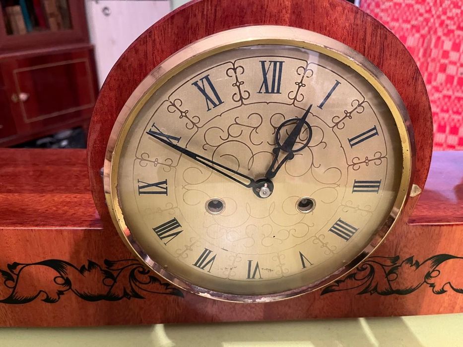 Часы каминные настольные Янтарь СССР