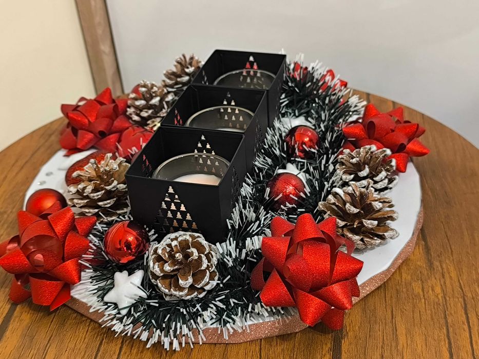 Ароматен коледен свещник ръчно изработен