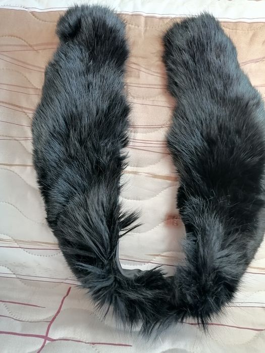 Два броя шал яки!