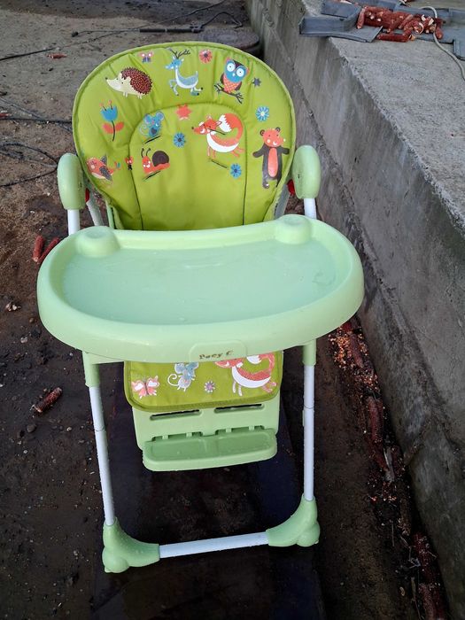 Scaun de masă bebe