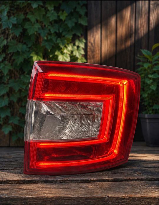 Stop dreapta Skoda octavia 3  Breack LED an:2013-2017