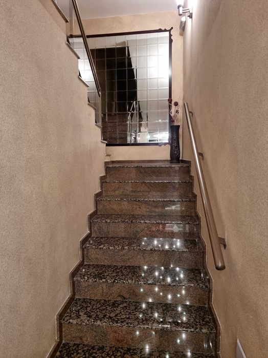 Продава се Хотел в Асеновград - 750 кв.м за 1020 €/кв.м - Снимка #13