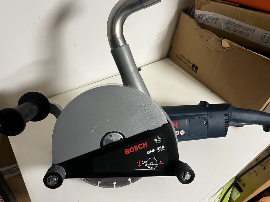 BOSCH GNF 65 A masina de frezat caneluri santuri