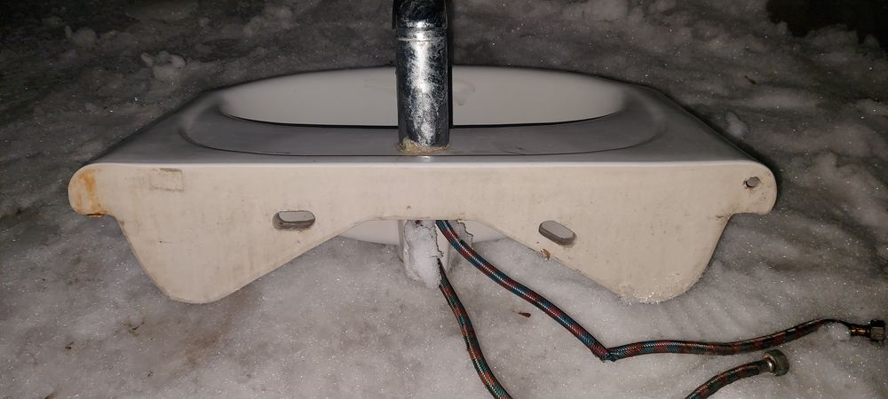 Продам раковину бу