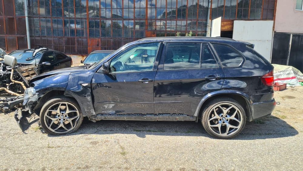 BMW E70 3.0SD 286кс M-пакет  комфортен салон НА ЧАСТИ!